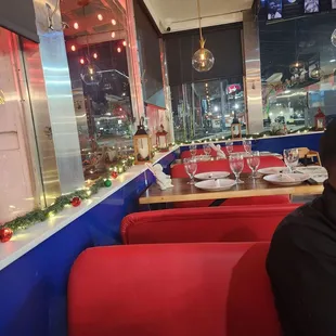 sushi and sashimi, interior