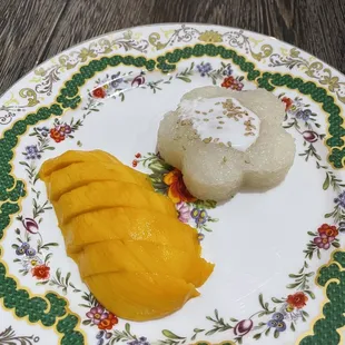 Mango sticky rice