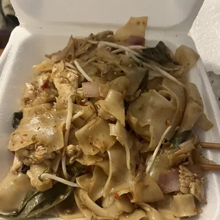 N2 Drunken Noodles