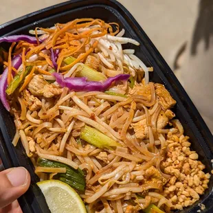 Pad Thai with chicken