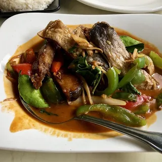 Catfish with Curry Paste a La Carte