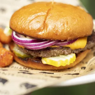 Cheeseburger and sweet potato tots