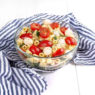 Caprese pasta salad