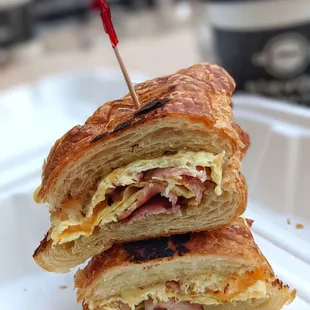 Breakfast croissant sandwich (egg, ham, cheese) | IG: asianadventuretime