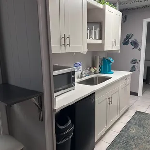 Kitchenette