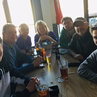 Good times at Elevation 3333-good food- good atmosphere-love to hang and watch football!