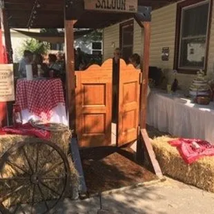 Décor &amp; Props Rentals