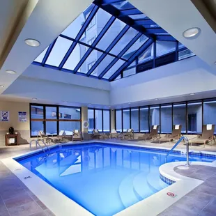 Elevation Hotel &amp; Spa Indoor Pool