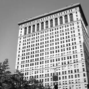Located on the 25th floor of the Henry W. Oliver building