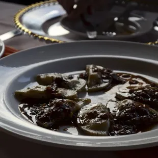 food, oysters and mussels