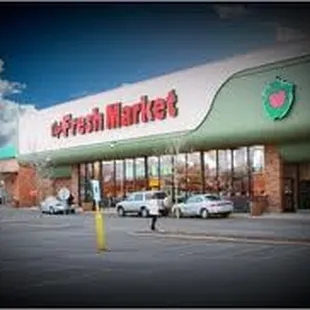Taste an array of fresh flavors and an unbeatable selection of Mexican and American brands.