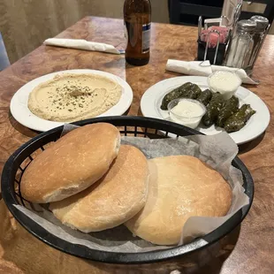 Hummus and small grape leaves...the best bread!!!