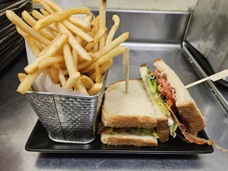 Stanley's Sports Bar