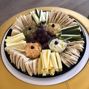 Mediterranean spread platter