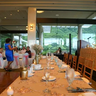 Ivory vintage lace over gold satin, also, the chair covers in the background were also provided by Eliana Events