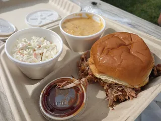 Eli's BBQ - Riverside