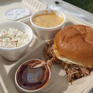 Eli's BBQ - Riverside