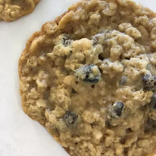 Oatmeal Raisin Cookies