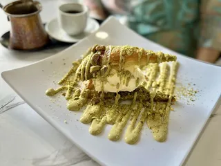 Nour's Cafe