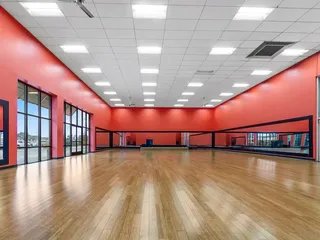 Onelife Fitness - VA Beach Blvd Gym