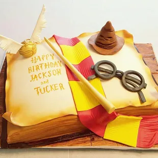Elite Custom Cake, detailed fondant cake