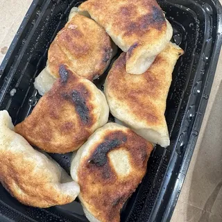 10. Vegetarian Pot Sticker