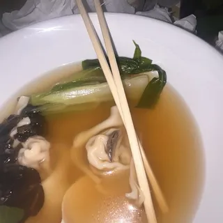 7. Wor Wonton Soup