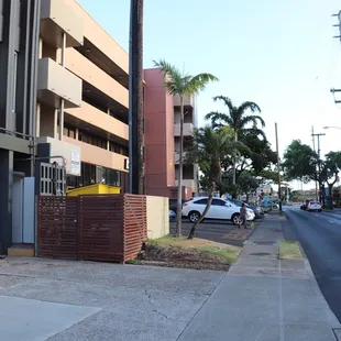 Conveniently located next to the H1 West Highway on ramp. Parking lot entrance located on 12th avenue.