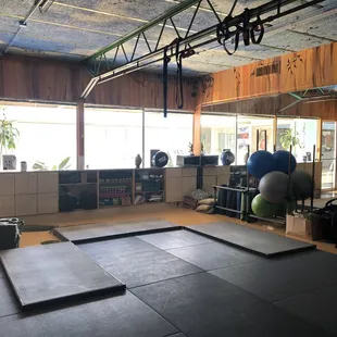 Cardio/ stretching room.