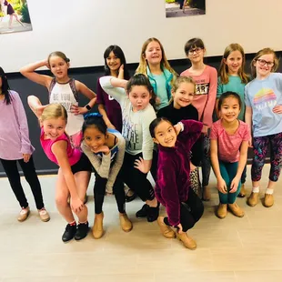 Ms. Sandy&apos;s tap class striking a pose!