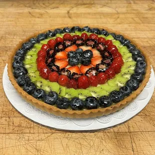 Fruit torte, side picture