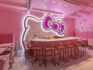 Hello Kitty Cafe