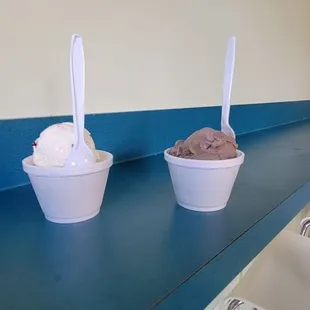 Strawberry cheesecake and Reese's