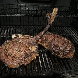 Tomahawk steaks