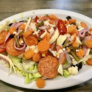 Antipasto salad