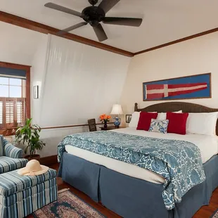 Sunset Room with King bed