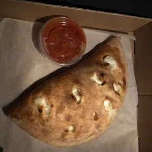 A great veggie calzone