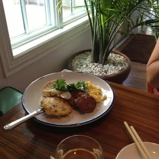 Crispy Vermicelli Cakes