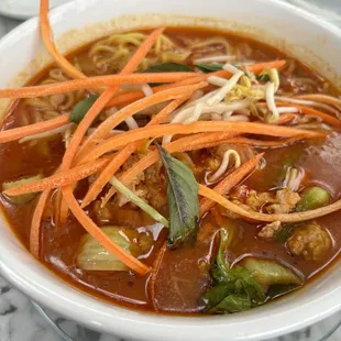 ramen and noodles, food