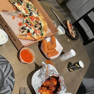 Custom made veggie pizza, wings and mozzarella sticks!!!!