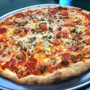 Large pepperoni and hamburger