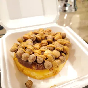 Reese's puffs donut