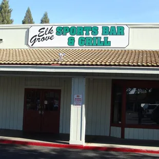 Bar &amp; Grill entrance