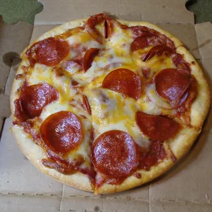 Pepperoni Delight pizza - small size - yum!