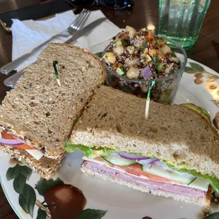 Roast beef sandwich from Deli menu.