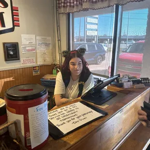 Best server Taryn