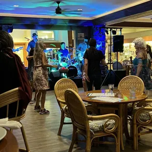 11th Hour 70's/80's/90's Sunday,October 8, 2023