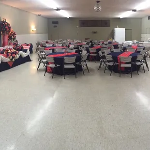 Banquet Room at Hanford Elks Lodge. Great for wedding, parties, ceremonies and more.  Seat up to 200 guests