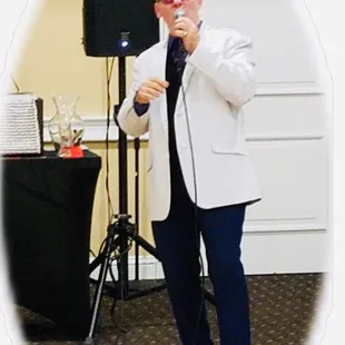 East Bay's Nicky D of Nicky DePaola Entertainment Performing for members and their guests in Pittsburg, CA.