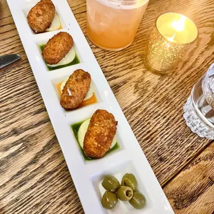 CROQUETTES